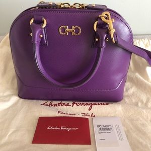 Ferragamo Darina bag